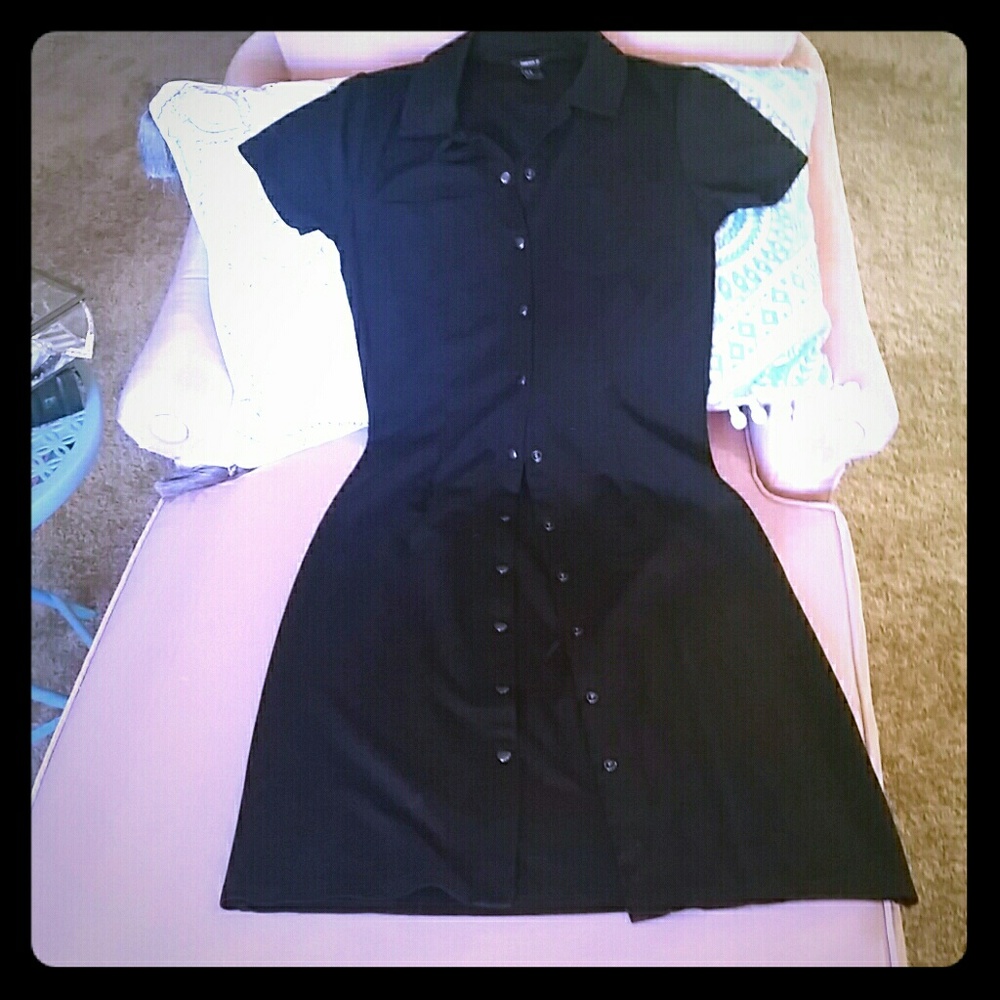 Forever 21 black snap front dress.